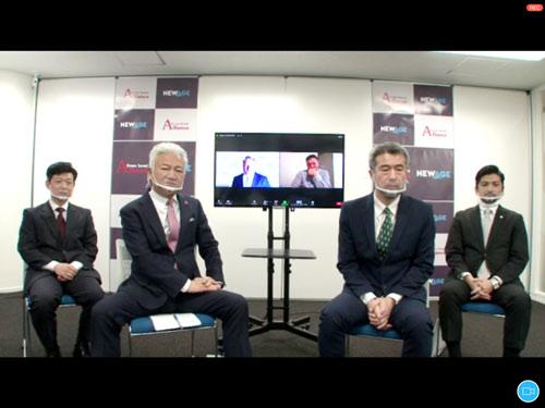 メディア向け説明会の様子（写真左から）菅原ＧＭ、大井社長、長濱ＧＭ、宮城ＧＭ